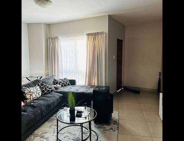 2 BEDROOM APARTMENT TO LET IN WAVERLEY